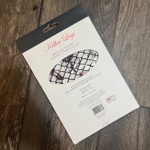 Medium Gauge Fishnet Tights - Picture 2 of 2